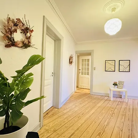 Apartment Aday - Beautiful And Spacious 4 Bedroom - Heart Of Aalborg